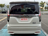 ★日本全国納車可能★北は北海道〜南は沖縄全国への販売実績が御座いますので遠方の方もご安心下さい。提携陸送会社の専属ドライバーが安全にお届け致します。お気軽にご相談下さい!