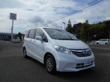 新車ディーラーの中古車コーナーです。保証・整備料金は車両価格に含まれております。諸費用まで入った支払総額は魅力的な価格になっていると思います。