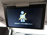 純正後席モニター(V12T-R72C)を装備しております。