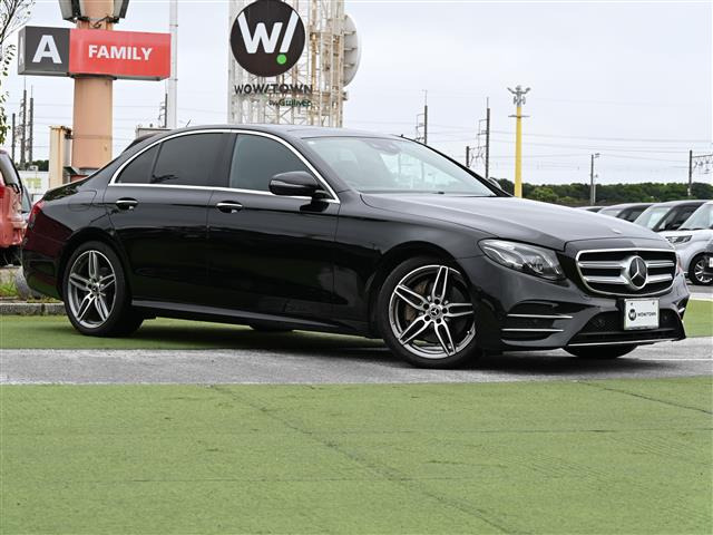 Eクラス E220d ローレウスエディション 本革シート サンルーフ