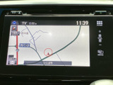 使いやすいインターフェースのナビ・オーディオシステム。運転に必要な情報を的確に表示し、快適なドライブをサポートします。安全運転を支援します。