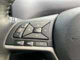 ■ステアリングスイッチ■ハンドル手元でオーディオの操作が簡単に出来ます。運転中でもナビまで手を伸ばさずに操作が出来て安心です。