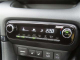 オートエアコンで車内はいつでも快適です♪