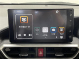 【純正9インチディスプレイオーディオ】FM・AMラジオやBluetooth接続、フルセグTVの視聴など多彩な機能を搭載しています。CarPlay、AndroidAutoにも対応。