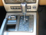 BUBU柏店はGM(ゼネラルモータース)の工場を併設いたしております。車検や一般的な整備をはじめとして、メーカー保証やリコールにも対応しております。より高い安心をお届けいたします。