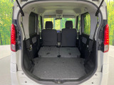 普段のお買い物や通勤、送迎等に十分な荷室スペースを確保しております。セカンドシートを倒すと、大きな荷物の積載も可能です♪