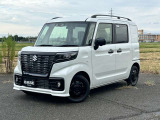 車両の品質管理は室内展示場を完備しておりますので、品質を保った状態の車両をご覧いただけます。