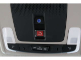 緊急通報ボタンが装備されています。ホンダコネクト対応。ご利用には、Honda Total Care プレミアムのご加入が必要です。
