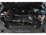 直列4気筒 2,000cc 330HP(カタログ値)