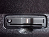■【ETC車載器】が装備されています。セットアップをしてお渡しとなり、ETCカードを差し込むだけで高速道路の利用が可能です。