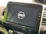 【純正9型ナビ】人気の純正ナビを装備しております。ナビの使いやすさはもちろん、オーディオ機能も充実!キャンプや旅行はもちろん、通勤や買い物など普段のドライブも楽しくなるはず♪