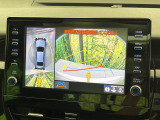 【パノラミックビューモニター】専用のカメラにより、上から見下ろしたような視点で360度クルマの周囲を確認することができます☆死角部分も確認しやすく、狭い場所での切り返しや駐車もスムーズに行えます。
