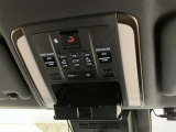 運転席天井部のサテライトスイッチです。