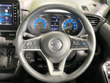 【純正革巻きステアリング】上質な革を使用することで、手にしっかり馴染みとても運転しやすいハンドルです♪