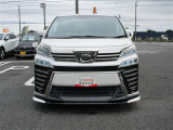 ハイブリッド車を買うならトヨタの認定中古車がお得です!最長で6年間の保証が付きます!初年度登録から10年目までは保証が付いています!
