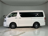 ご購入して頂いた車両は、ご納車前に、しっかり点検・整備してからの、ご納車になります。点検箇所は、エンジンオイル交換・ワイパーゴム・ブレーキ点検・調整・その他を確認のうえ、ご納車いたします。