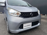ヘッドライトはLEDです。