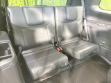3列目シートはもちろん状態良好☆大人でもゆったりと座って頂けますので、大人数でのお出かけもラクラクです♪ご家族で、気の知れた仲間で、ドライブに行くのが楽しみですね♪
