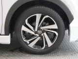 R5年式夏タイヤ195/60R17ダンロップ製です。