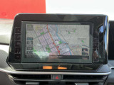 多機能ナビゲーションがあなたをしっかり目的地までサポートします。スマホのナビとは自車位置精度が違います。純正ナビなら保証も対象で安心です。