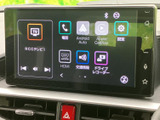 使いやすいインターフェースを備えたナビ・オーディオシステムです。スマートフォンとの連携機能も搭載し、快適なドライブをサポートします。