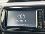 使いやすいインターフェースで、快適なドライブをサポート。各種機能を直感的に操作でき、目的地設定もスムーズに行えます。