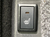 【シートヒーター】寒い日に重宝するシートヒーター!エアコンより早く温まってくれるので寒がりの人も安心ですね♪エアコンの温風は乾燥するから苦手、という方にもをおすすめです。