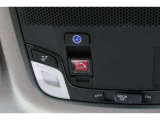 緊急通報ボタンが装備されています。ホンダコネクト対応。ご利用には、Honda Total Care プレミアムのご加入が必要です。