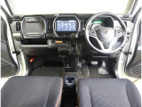 ポップなインテリアのハスラー。オシャレな内装に運転時の気分も上がります♪