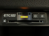 【ETC車載器】もはや必須アイテムのETCを搭載!高速道路のご利用時にとても便利!わずらわしい料金所での現金支払いが不要となりスムーズに通過できます♪