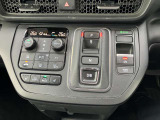 お車を購入される際はご不明な点や不安な点もあるかと思いますが、困ったらお気軽にご相談下さい! 0078-6002-905410  までお電話頂ければ当店のスタッフがじっくりお話を聞かせて頂きます!