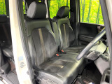 運転席シート廻りは使用感も少なく、良好な状態となっています。丁寧に使われていたことがよくわかりますね。