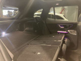 車検や点検でご入庫の際には、メルセデス・ベンツの代車を無料でご利用頂けます。お買いかえのきっかけになる事も多く大変好評を頂いております。乗ってみたいお車などございましたら是非ご相談ください!