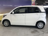 エンジンルーム、室内、クリーニング済みです。厳選したお車を屋内展示場にて展示中☆車両品質には自信がございます!ぜひ一度ご来店ください!!