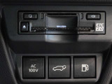 非常時やキャンプなどに役立つAC100Vコンセント付きです。ETCも装備してます。