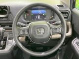 【純正革巻きステアリング】上質な革を使用することで、手にしっかり馴染みとても運転しやすいハンドルです♪