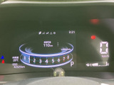 視認性の高いメーター類は、運転に必要な情報を的確にドライバーへ伝えます。運転に集中できる環境です。