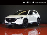 中古車専門再生工場にて熟練専任スタッフが丁寧に清掃、仕上げを実施しております。また、お客様に安心してご検討いただける様、公取協が定める基準に基づき車両検査を実施し、車両状態評価証を発行しております。