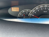 整備スタッフは国家資格を持つプロの整備士です。車検の受入/中間/完成検査と保安基準発行のすべても自社で行います。