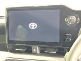 レンタアップ 【10.5インチナビ】高級感とインパクトのある大画面ナビを装備。各種オーディオ操作はもちろん、スマホ連携もできる利便性の高いナビです♪