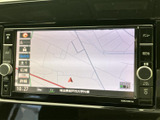 見やすい地図表示で、運転に集中できます。渋滞情報もリアルタイムで確認でき、スムーズな移動をサポートします。