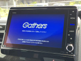 分かりやすいインターフェースで、快適なドライブをサポートします。直感的な操作で、様々な情報を手軽に確認できます。