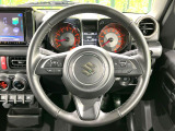 【純正革巻きステアリング】上質な革を使用することで、手にしっかり馴染みとても運転しやすいハンドルです♪