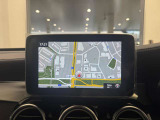 バックカメラにより駐車時の後方確認も楽にできます。