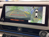 駐車時の安全性を高めるバックモニター。周囲の状況を画面で確認でき、狭い場所でもスムーズに駐車できます。安心の運転をサポートします。