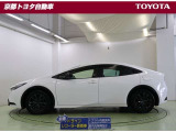 車線はみ出し防止警告【レーンアシスト】、衝突予防および衝突安全システム【PCS】で安心を。【PDA】が適切な操作をさりげなくサポート。【クリアランスソナー】がトラブルを未然に防ぐサポートをしてくれます