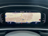 【Digital Cockpit Pro】メーター表示に加え、ナビゲションのマップ、アシストシステムなど好みに応じて表示を切り替えできます。