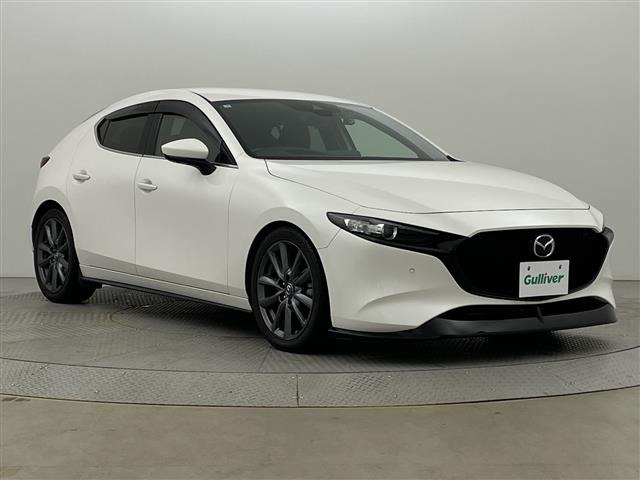 マツダ MAZDA3ファストバック 