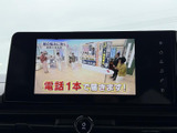 停車中にテレビや動画を楽しむことができます。長距離ドライブや休憩時間に、リラックスした時間を過ごせます。