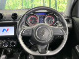 【純正革巻きステアリング】上質な革を使用することで、手にしっかり馴染みとても運転しやすいハンドルです♪